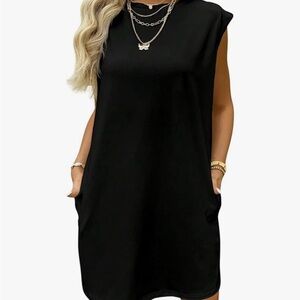 T-Shirt Dress Women's XL Black with 2 pockets and cap sleeves